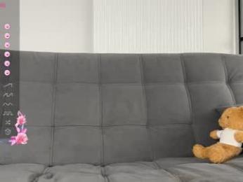 mirajuicyjune — Chaturbate stream photo (Dec 2025)