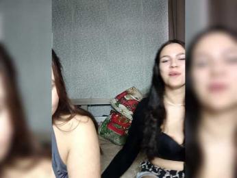 Alica-and-Angelina — modelo de webcam en línea en bongacams