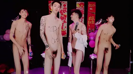 Sexyboys-DS — modelo de webcam en línea en stripchat