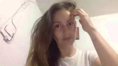 jasminalba — modelo de webcam en línea en cam4