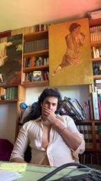 gionny1995 — Cam4 stream photo (May 2026)