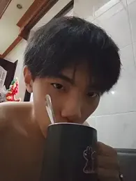dafeijidawang — modelo de webcam en línea en stripchat