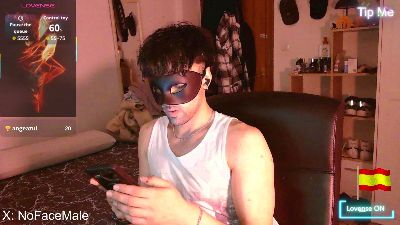 nofacemaleclub — modelo de webcam en línea en cam4