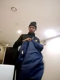 EssKaySA@xh — Stripchat stream photo (Aug 2026)