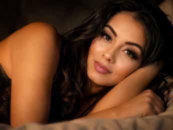 AlessaWaldorf — modelo de webcam en línea en livejasmin