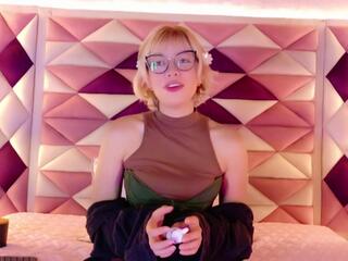 Victoriaa Beker — modelo de webcam en línea en flirt4free