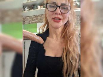 Ritia — modelo de webcam en línea en bongacams