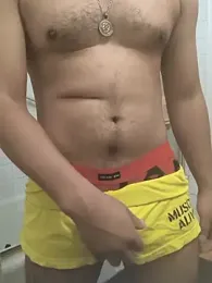 LosAngelesUncutLatino — Stripchat stream photo (Jul 2025)