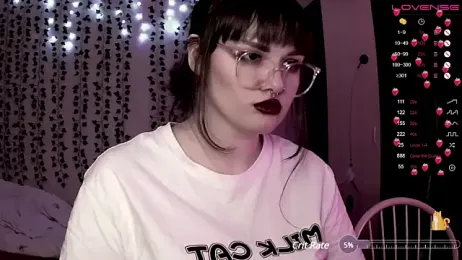 strawberry_elfcat — Stripchat stream photo (Nov 2023)