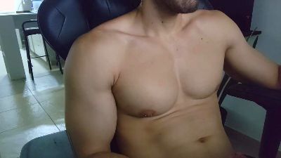 OscarX95 — Cam4 stream photo (Feb 2026)