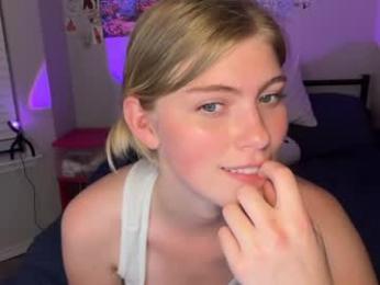 elliee81 — modelo de webcam en línea en chaturbate