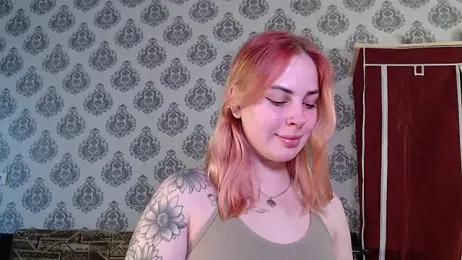 Alismoona — Stripchat stream photo (Apr 2026)