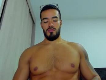 alexander_martines — modelo de webcam en línea en chaturbate
