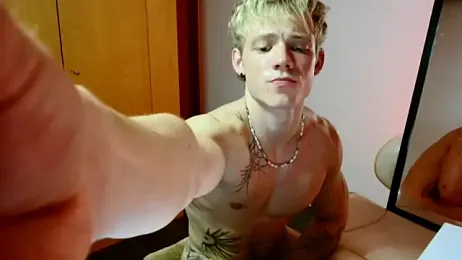 alexbarczukxxx — modelo de webcam en línea en stripchat