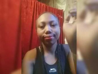 HotchocoGirl — Bongacams stream photo (May 2025)