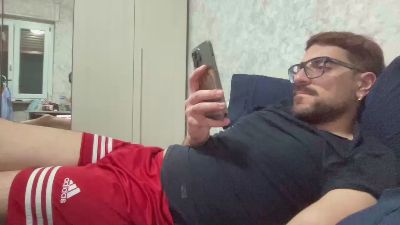 Giovannuzz — modelo de webcam en línea en cam4