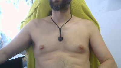 tangaman40 — modelo de webcam en línea en cam4
