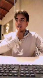 Aleclig — modelo de webcam en línea en cam4