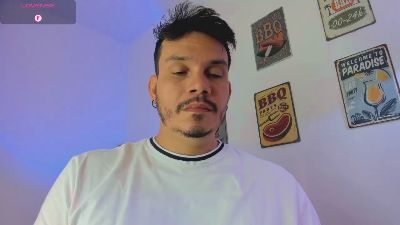 alejandro_stark — Cam4 stream photo (Mar 2026)