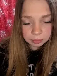 Zuli_Kiska — Stripchat stream photo (Apr 2026)