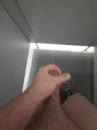 RonBlossom1 — Stripchat stream photo (Aug 2026)