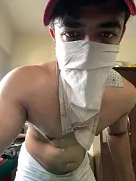 TitanBulk1999 — modelo de webcam en línea en stripchat