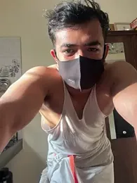 TitanBulk1999 — modelo de webcam en línea en stripchat