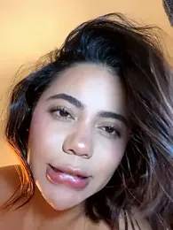 Aryrosee — modelo de webcam en línea en stripchat