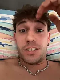 emanuel00220 — Stripchat stream photo (Jun 2026)
