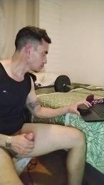 darkbrsujo3a666 — Cam4 stream photo (May 2026)