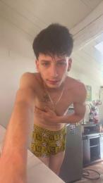 Leonardo250606 — modelo de webcam en línea en cam4