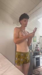 Leonardo250606 — modelo de webcam en línea en cam4