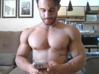 latino_rodri — Chaturbate stream photo (Aug 2026)