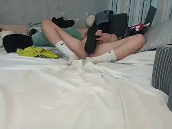 evilku — Stripchat stream photo (Aug 2026)