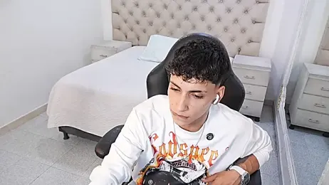 JhoanLeandro — Stripchat stream photo (Mar 2026)