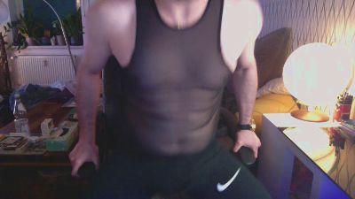 tom0819 — Cam4 stream photo (Apr 2026)