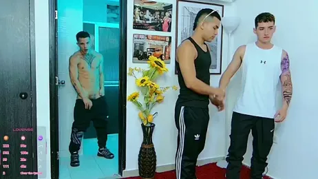 Boysgang_sex — modelo de webcam en línea en stripchat