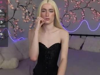 kris_mon — modelo de webcam en línea en chaturbate