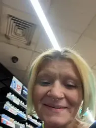 lindzybella — Stripchat stream photo (Aug 2026)