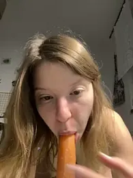 kimczii — Stripchat stream photo (Apr 2026)