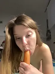 kimczii — Stripchat stream photo (Apr 2026)