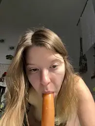 kimczii — Stripchat stream photo (Apr 2026)