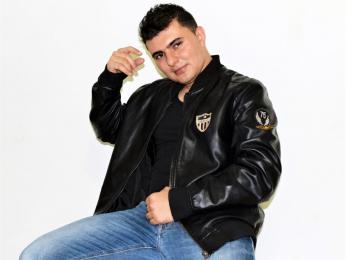 AndreMuller — modelo de webcam en línea en livejasmin