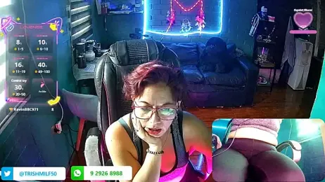 TRISH_MILF — Stripchat stream photo (Apr 2025)
