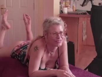 mrjandmrsj2014 — Chaturbate stream photo (Jul 2026)