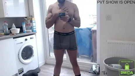 BritishHappyEnding — Stripchat stream photo (Oct 2025)