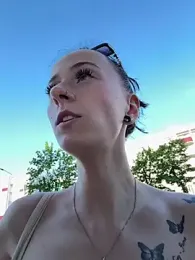 Queenadri — stripchat