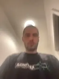 Kinkycouple142 — Stripchat stream photo (Apr 2026)