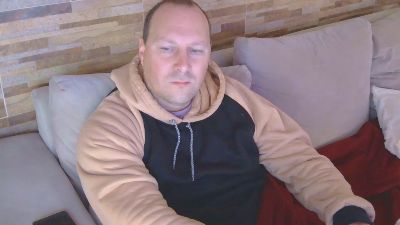 Lustonfan — Cam4 stream photo (Apr 2026)