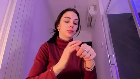 realhotfallingdevil — modelo de webcam en línea en stripchat